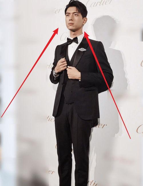 正装最新爆料,揭秘2024春季最新爆料与搭配秘籍